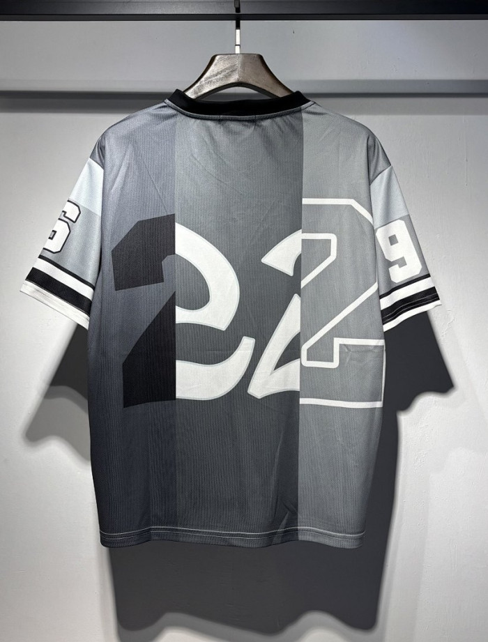 AM1R1 clothing