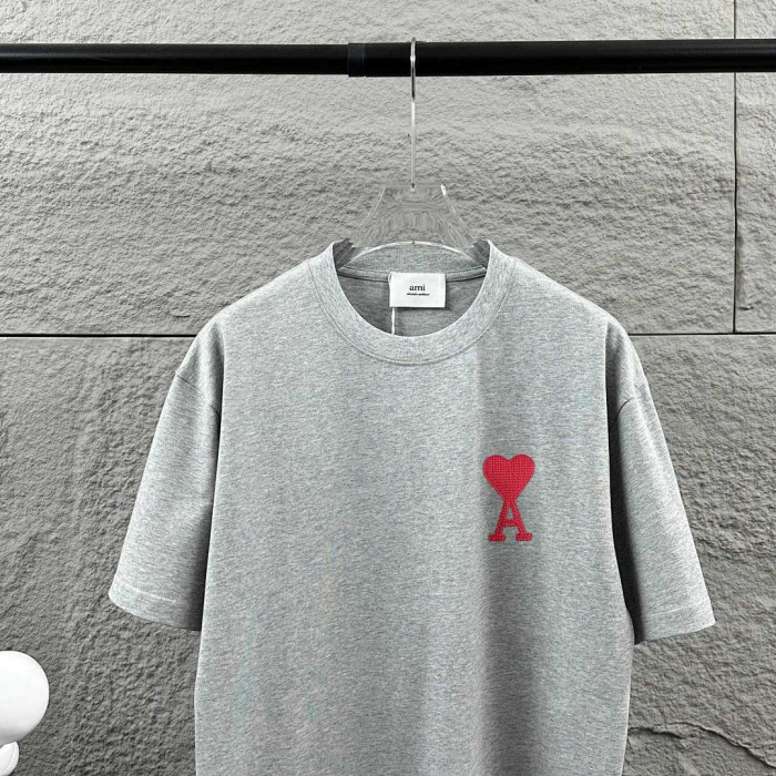 AM1R1 clothing