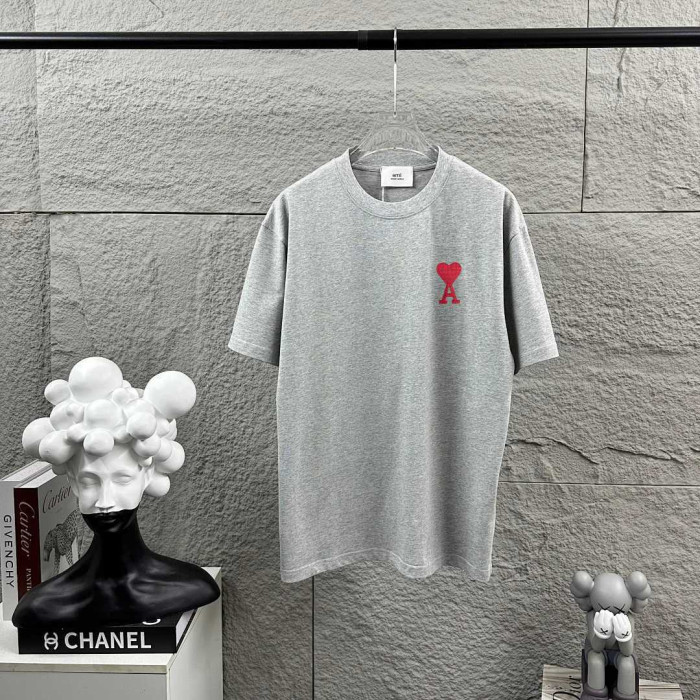 AM1R1 clothing
