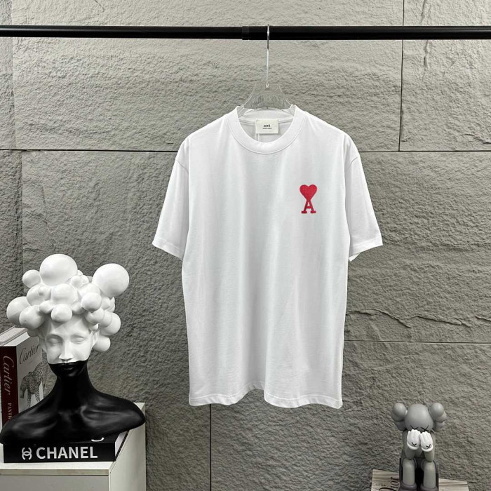 AM1R1 clothing