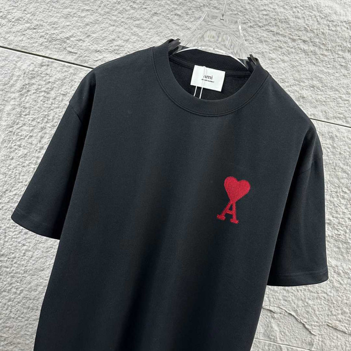 AM1R1 clothing