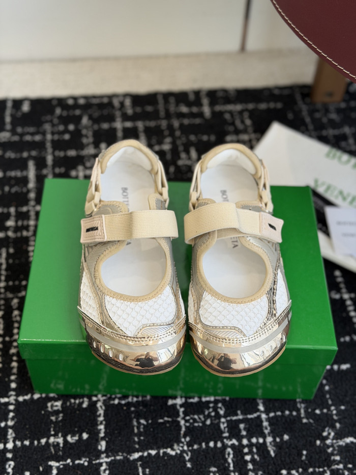 BV sandal