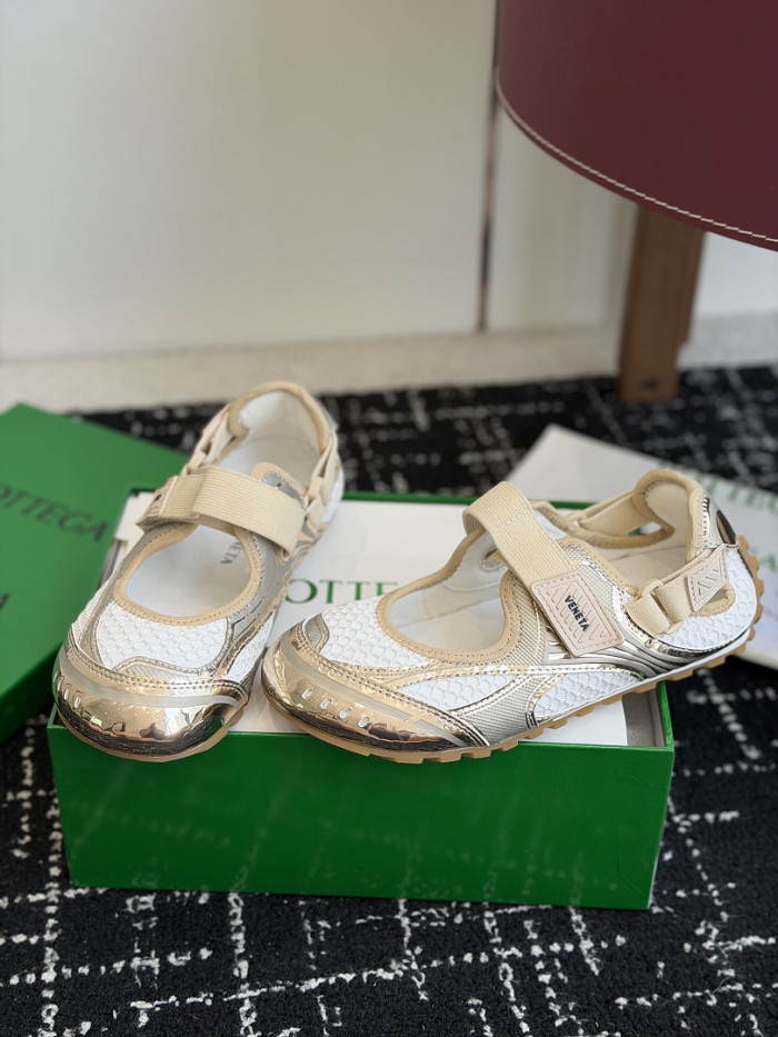 BV sandal