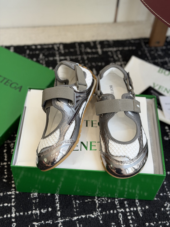 BV sandal