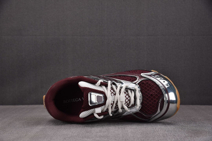 BV sneaker