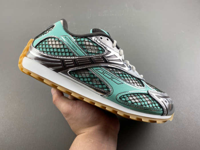 BV sneaker