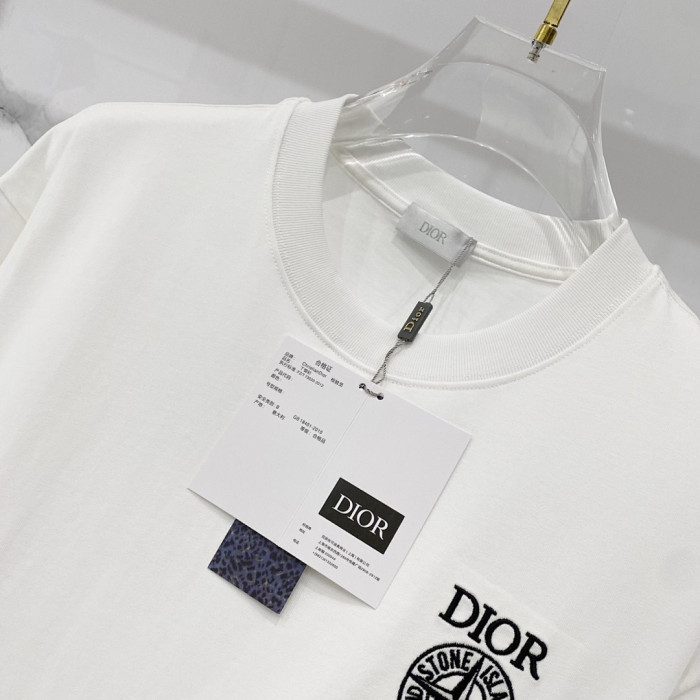 d10r clothing