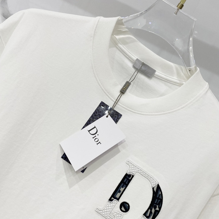 d10r clothing