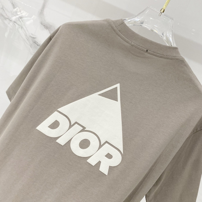 d10r clothing