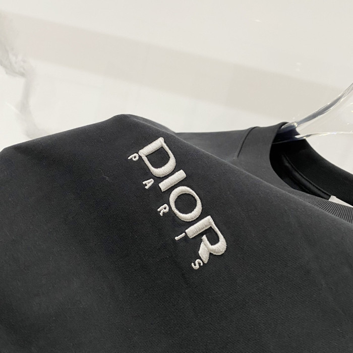 d10r clothing