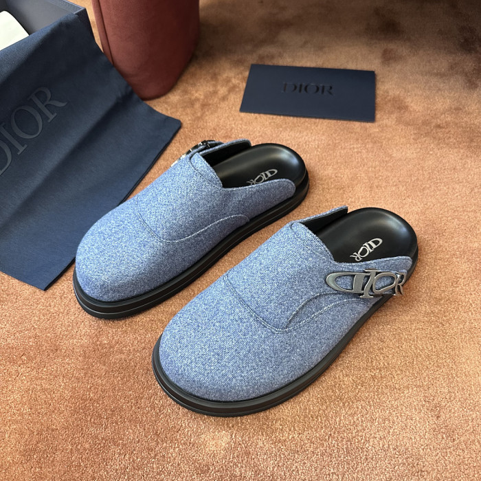 d10r sandal