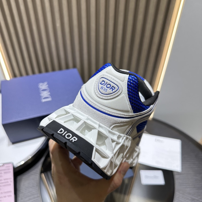D10R SNEAKER
