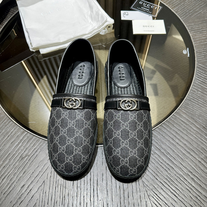GUI SNEAKER