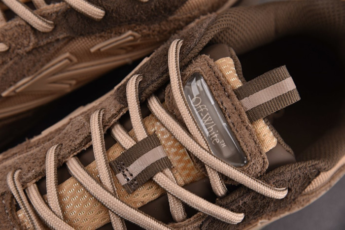 OFW SNEAKER