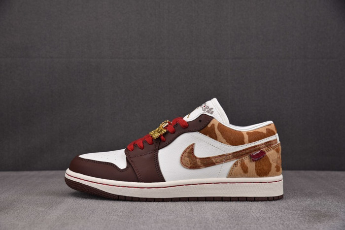 Air Jordan 1 Low SE Year of the Horse IQ5321-121
