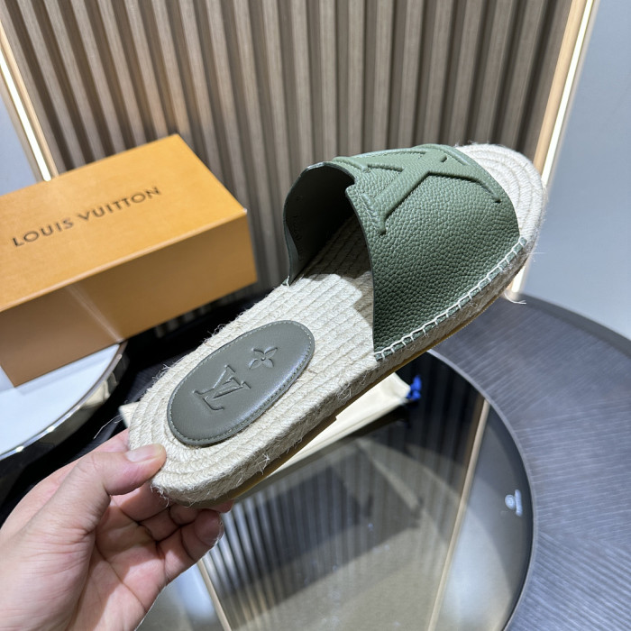 L0VT SANDAL
