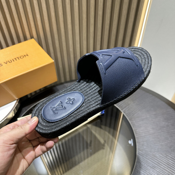 L0VT SANDAL