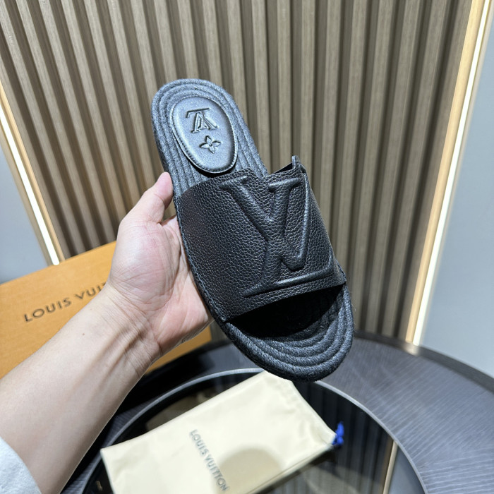 L0VT SANDAL