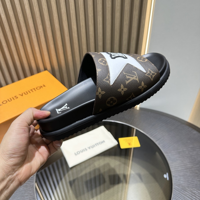 L0VT SANDAL