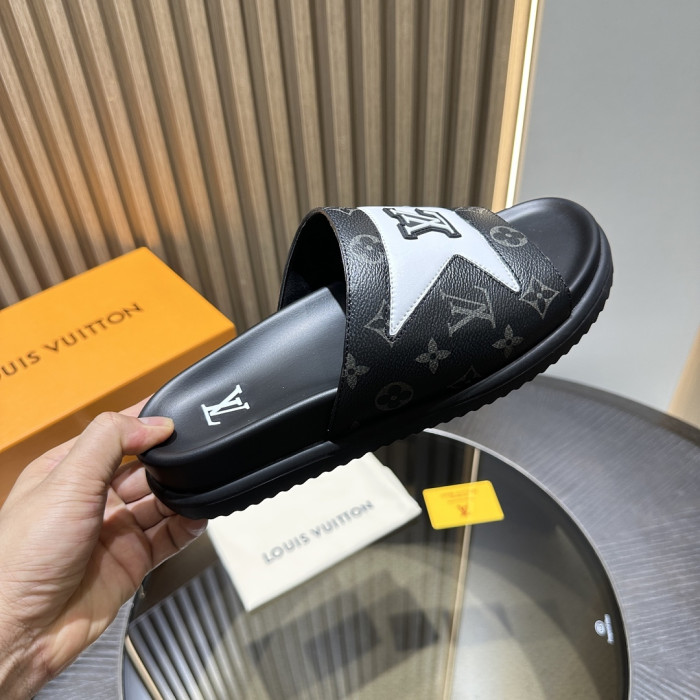 L0VT SANDAL