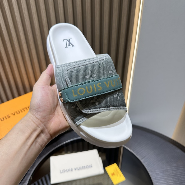 L0VT SANDAL