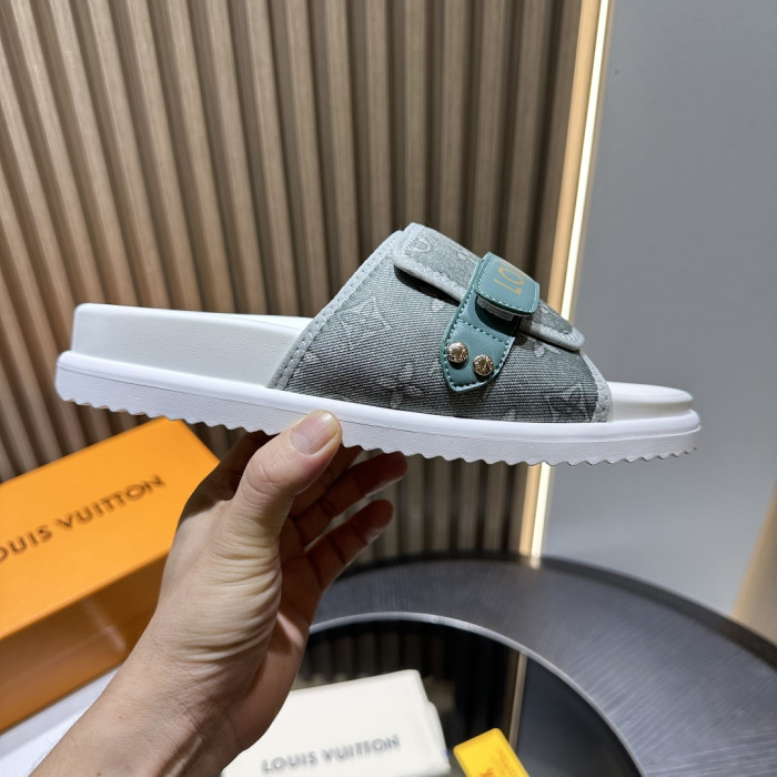 L0VT SANDAL