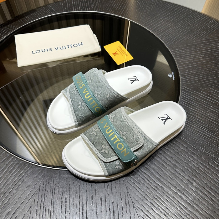 L0VT SANDAL