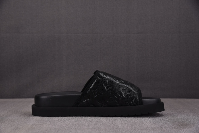 L0VT SANDAL