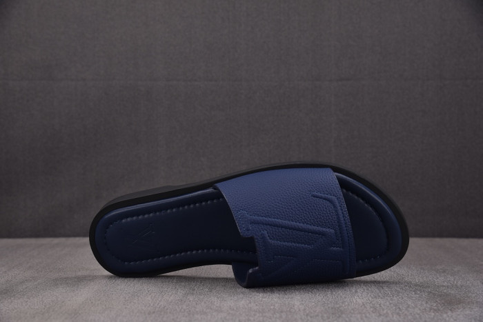 L0VT SANDAL
