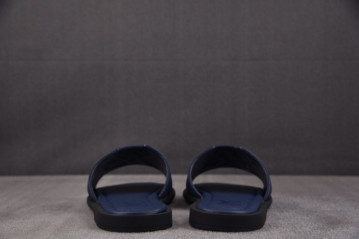 L0VT SANDAL