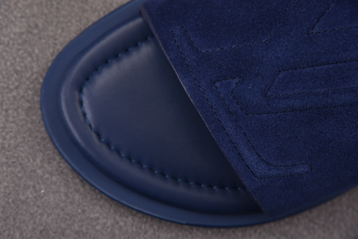 L0VT SANDAL