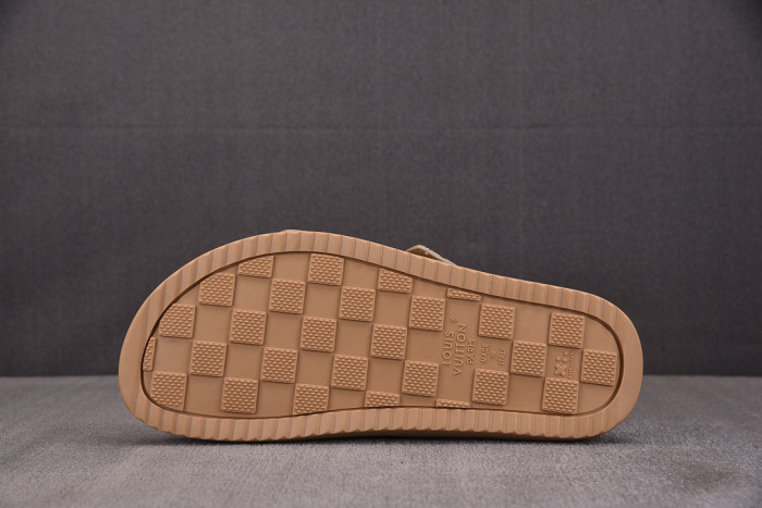 L0VT SANDAL