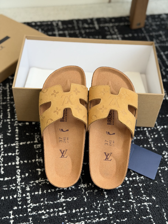 L0VT SANDAL