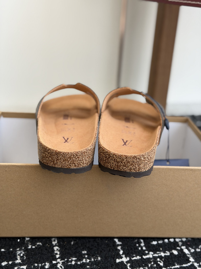 L0VT SANDAL