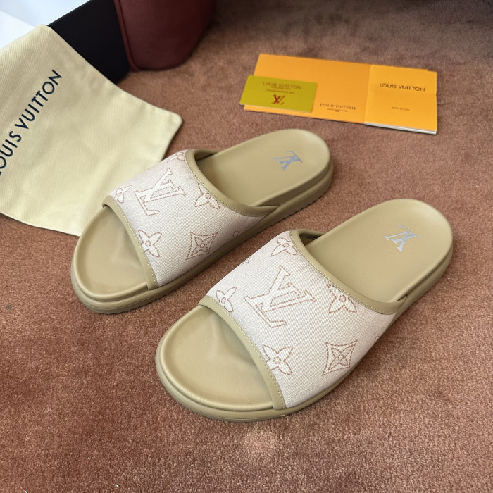L0VT SANDAL