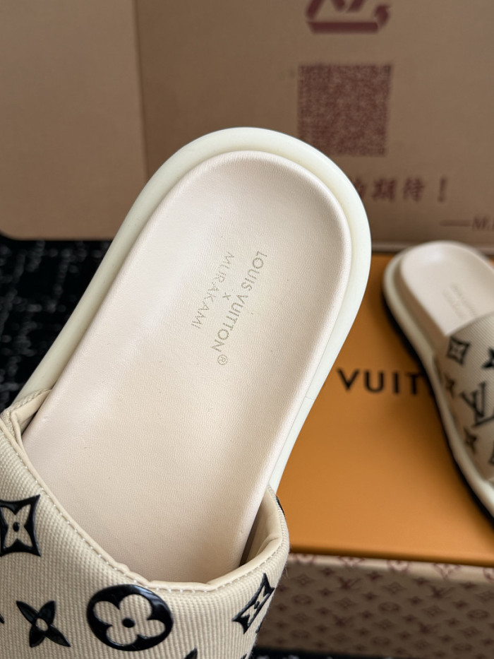 L0VT SANDAL