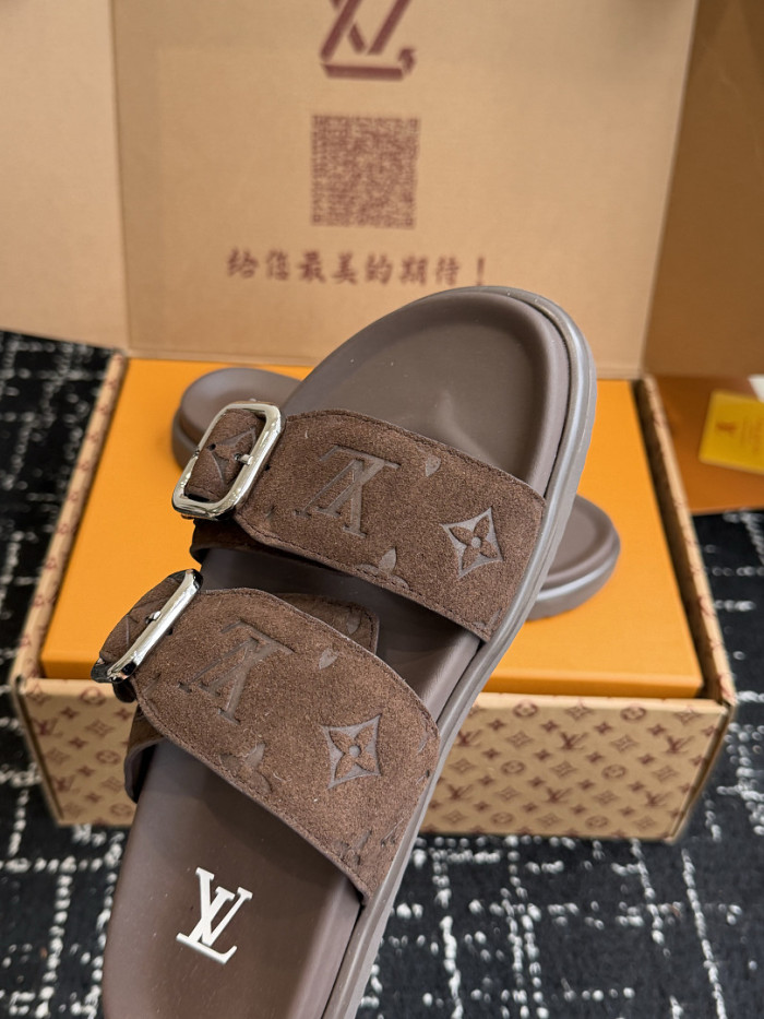 L0VT SANDAL