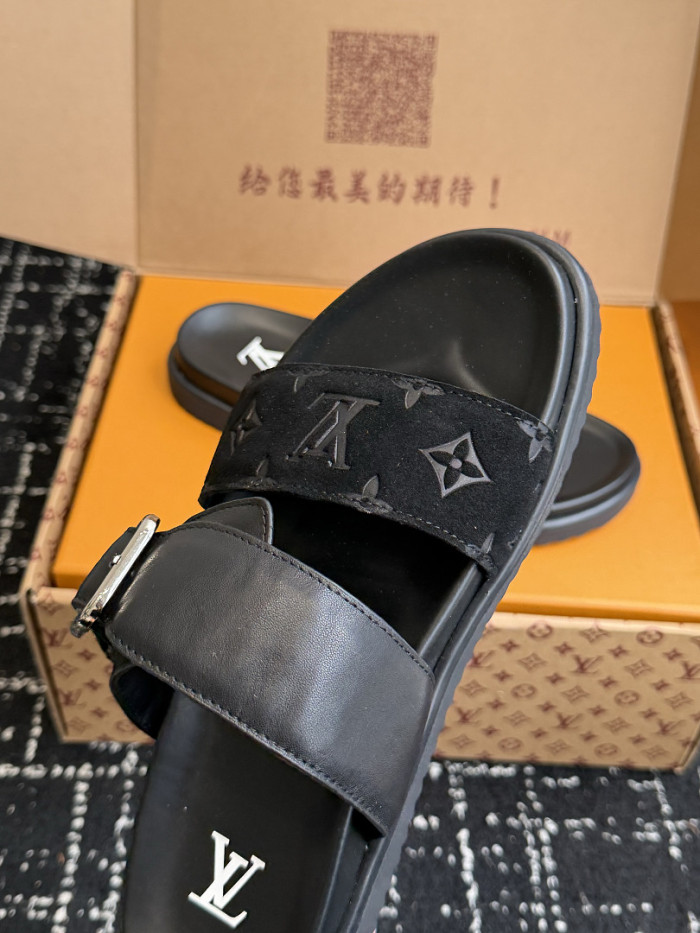 L0VT SANDAL