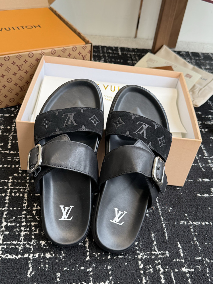 L0VT SANDAL