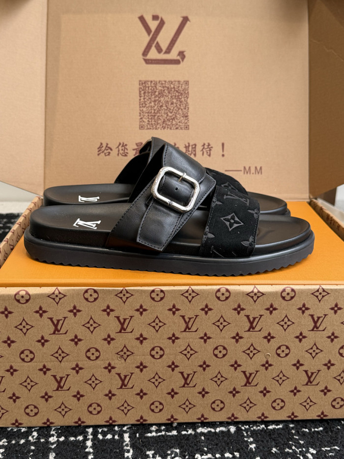 L0VT SANDAL