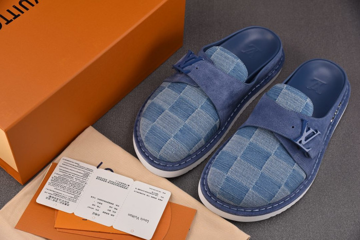 L0VT SANDAL