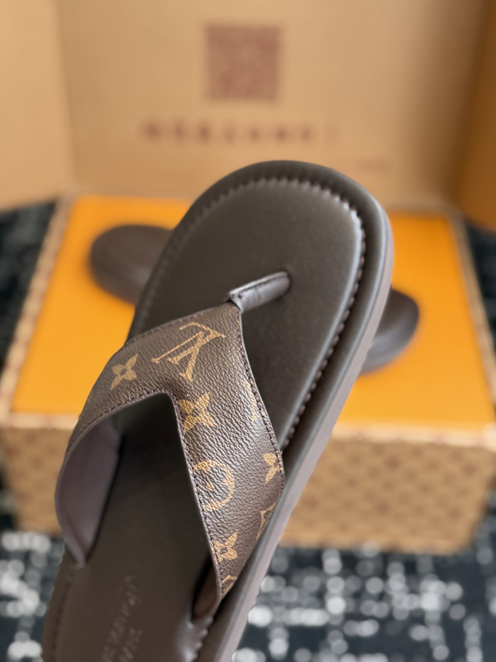 L0VT SANDAL