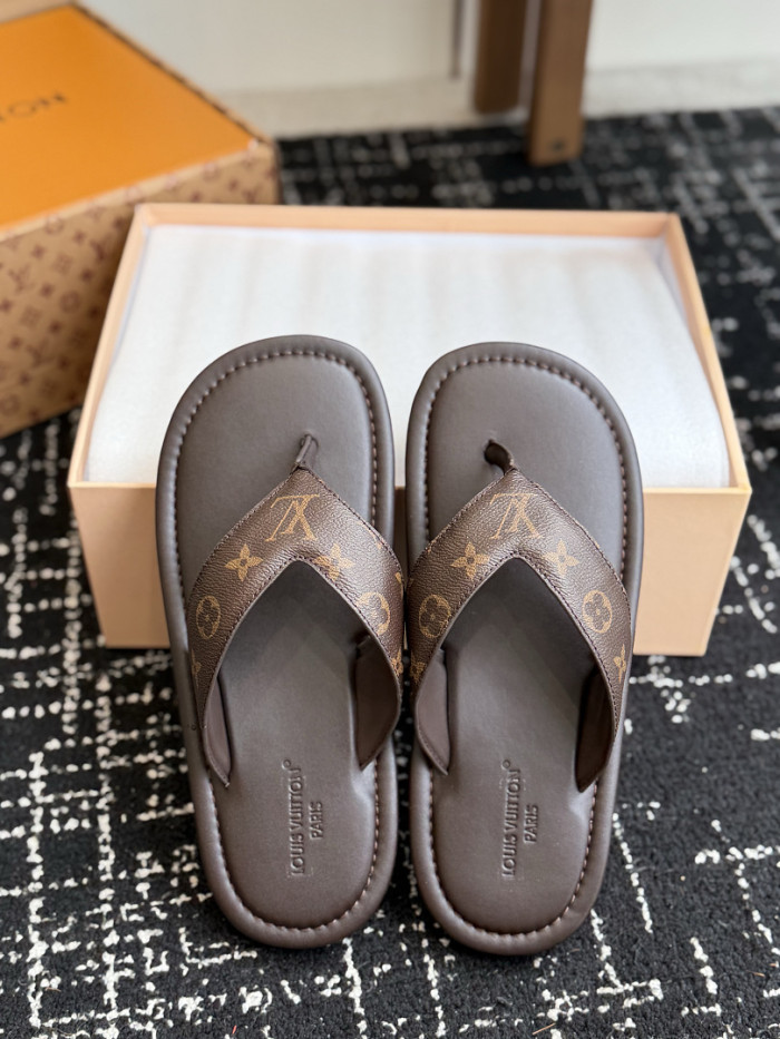 L0VT SANDAL