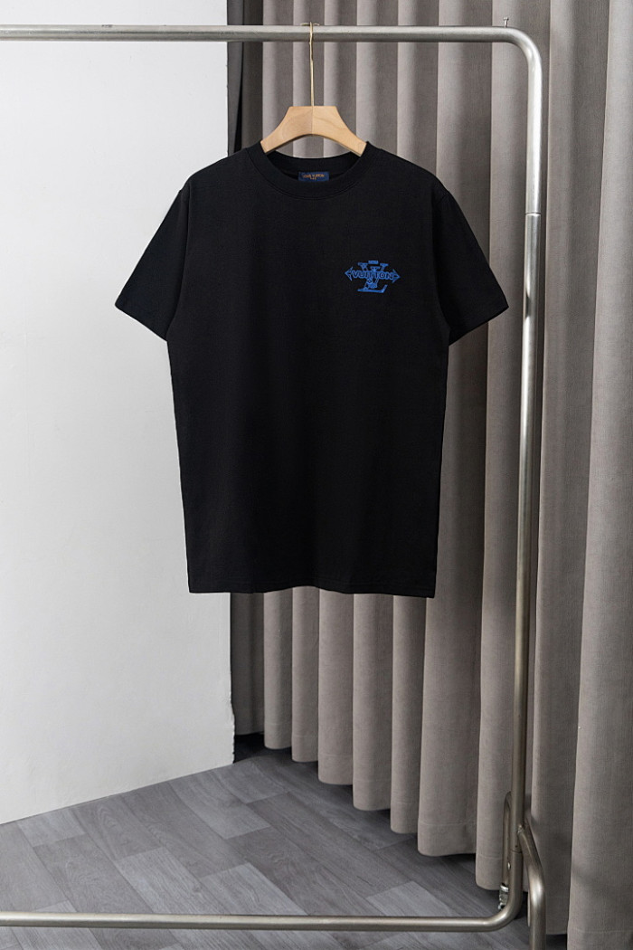 L0VT clothing