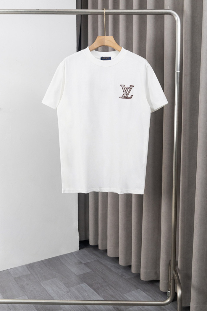 L0VT clothing