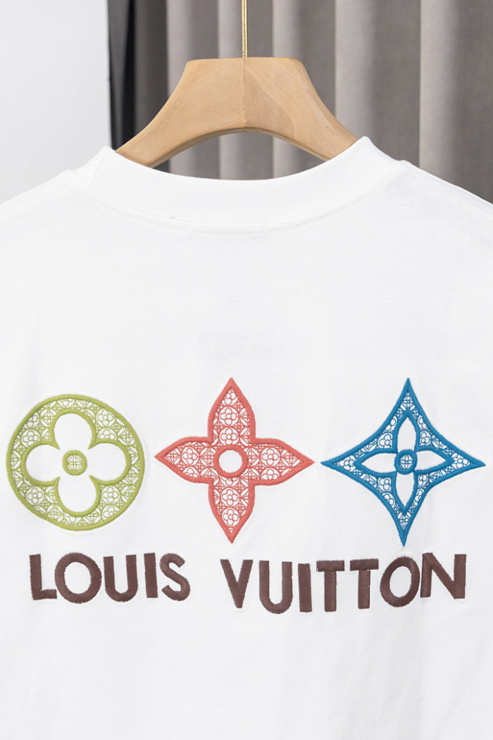 L0VT clothing