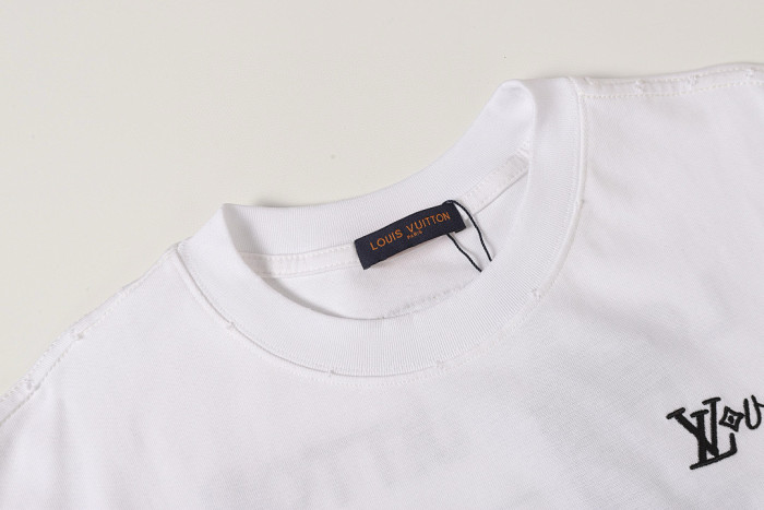 L0VT clothing