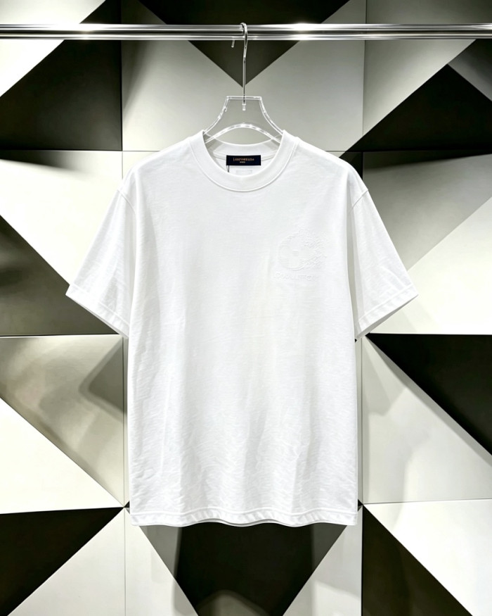 L0VT clothing