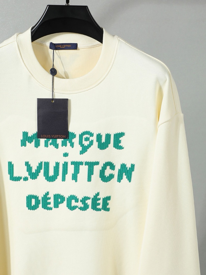 L0VT clothing