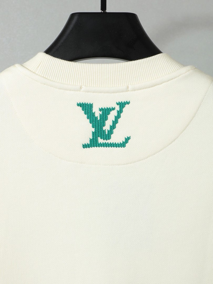 L0VT clothing